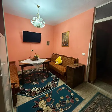 ホームステイ Durres Beach Apartment ドゥラス